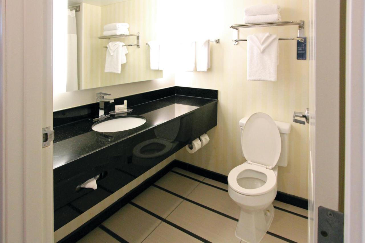 Fairfield Inn & Suites By Marriott Charleston Airport/Convention Center Север Чарлстон Экстерьер фото