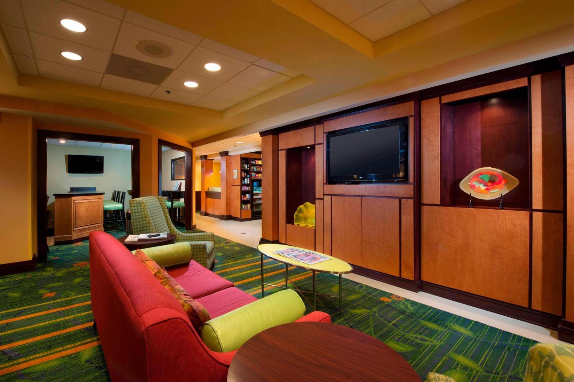 Fairfield Inn & Suites By Marriott Charleston Airport/Convention Center Север Чарлстон Экстерьер фото