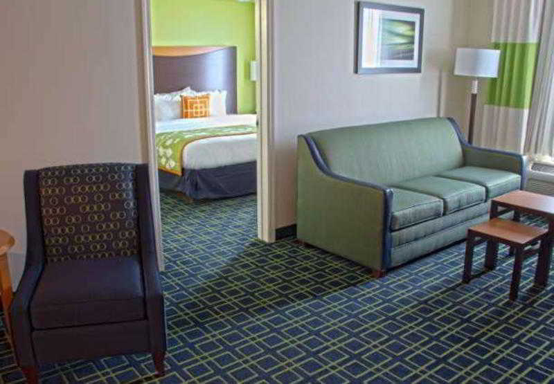 Fairfield Inn & Suites By Marriott Charleston Airport/Convention Center Север Чарлстон Экстерьер фото